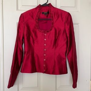 Women’s skirt suit